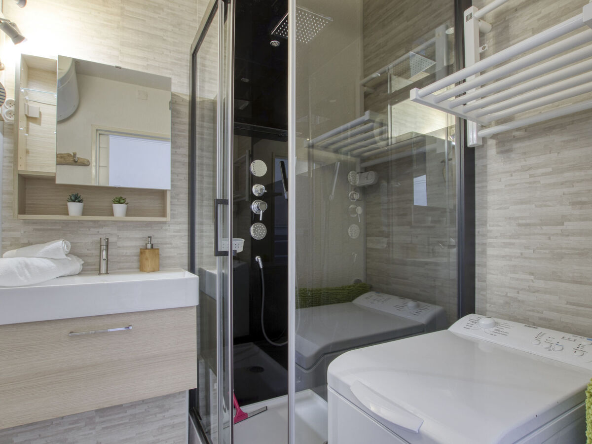 Appartement Les Aigues Marines – vue mer, terrasse, La Madrague - Photo 13