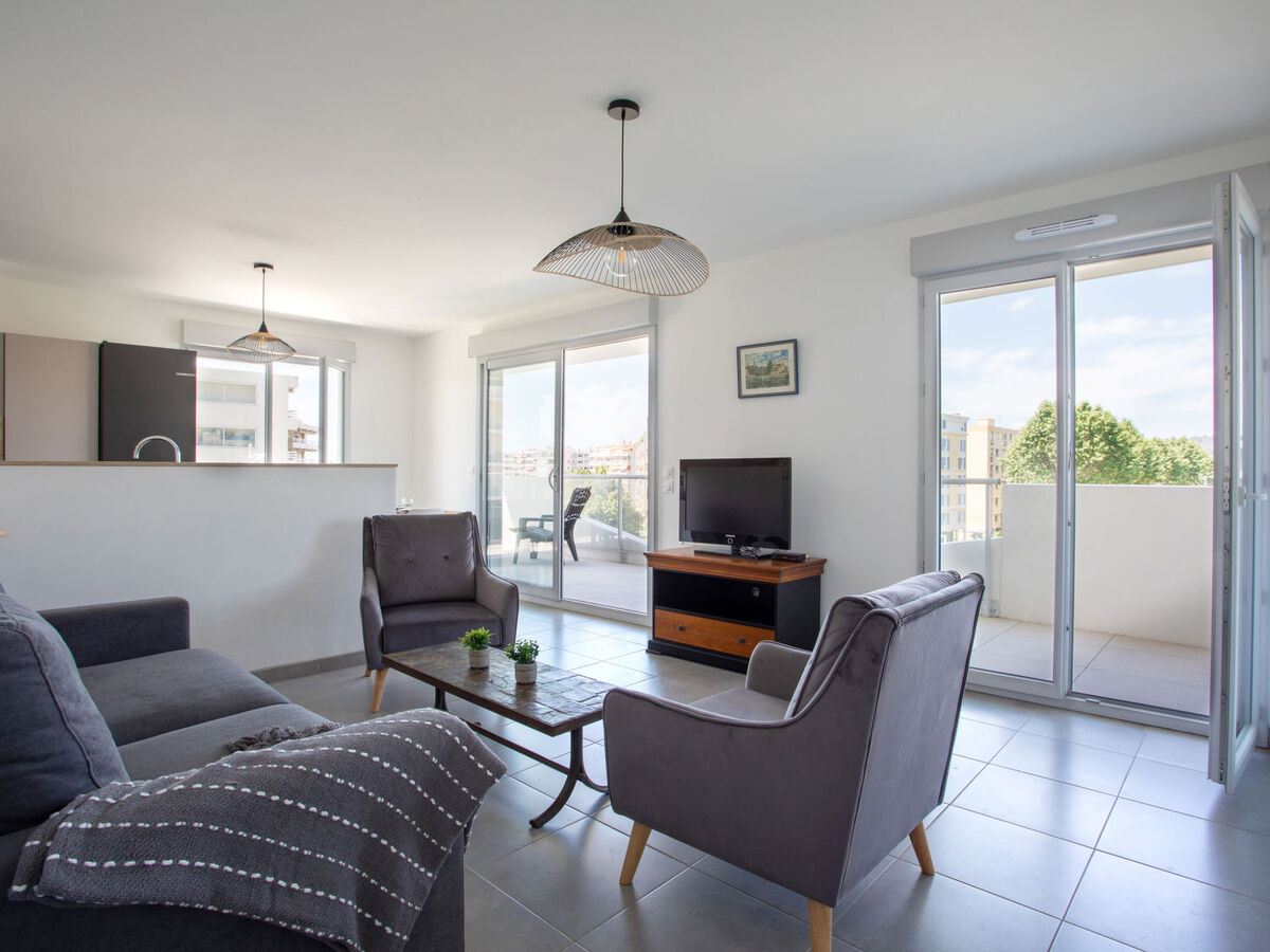 Appartement Rive de Cagnes, 44 m² terrasse sud-ouest - Photo 1