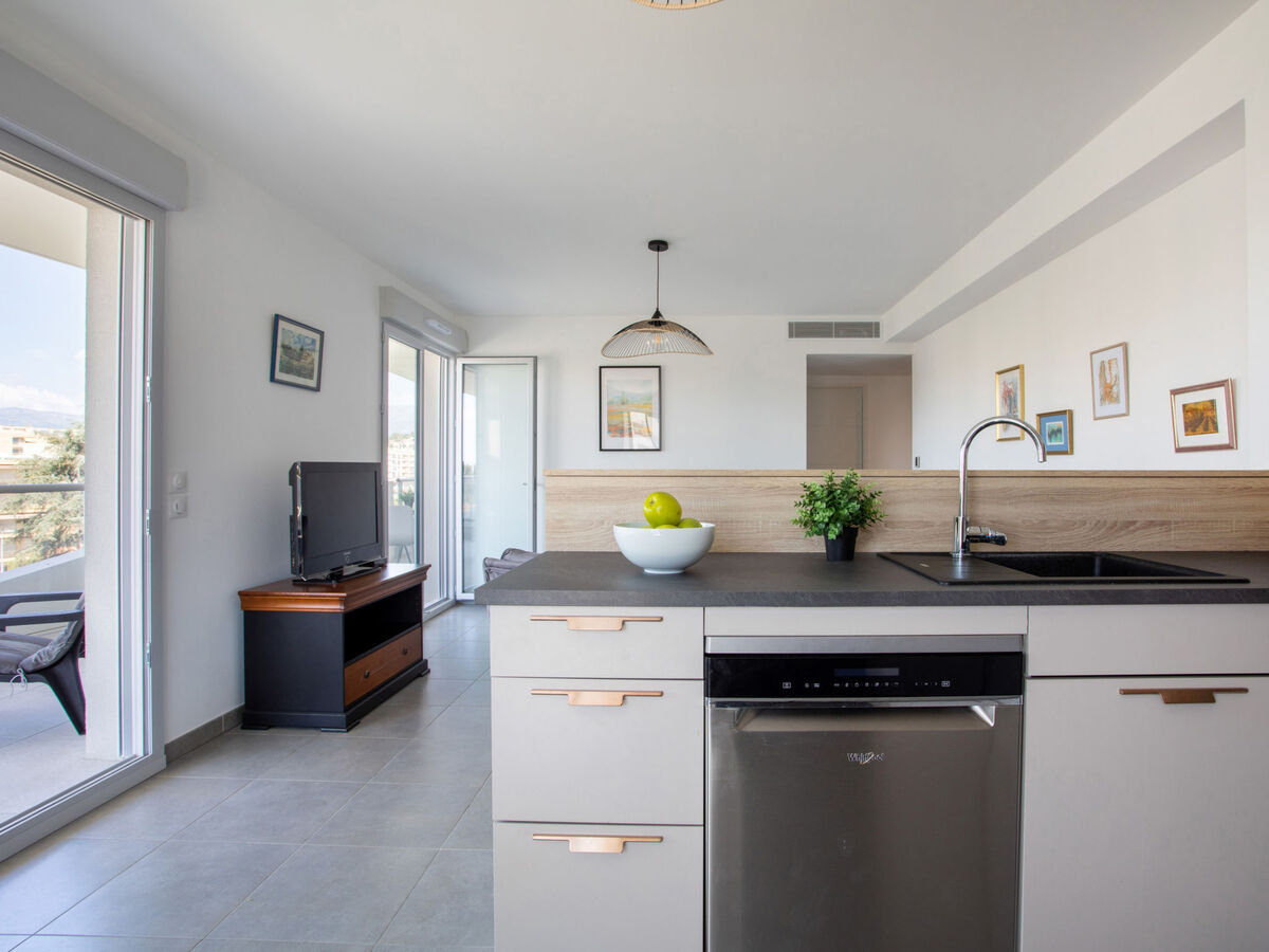 Appartement Rive de Cagnes, 44 m² terrasse sud-ouest - Photo 6