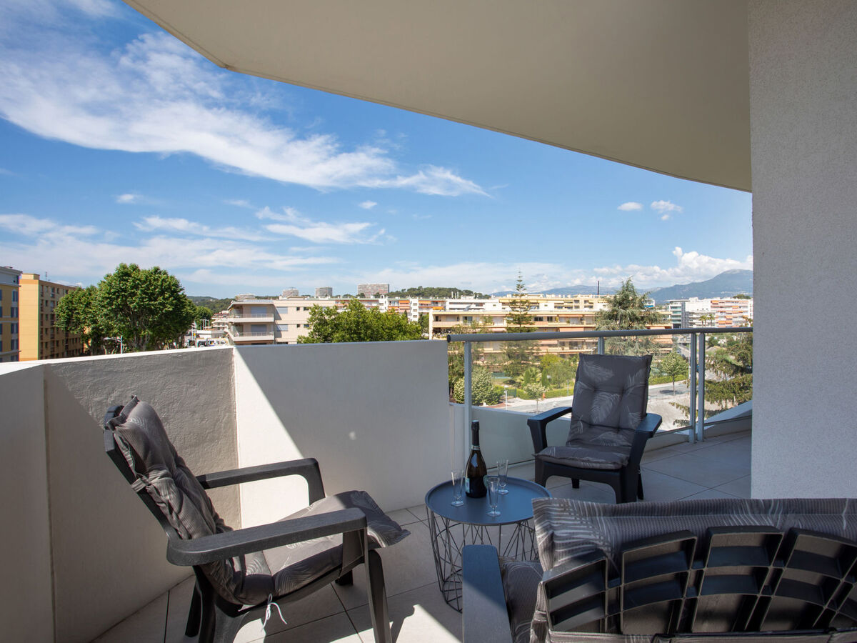 Appartement Rive de Cagnes, 44 m² terrasse sud-ouest - Photo 9