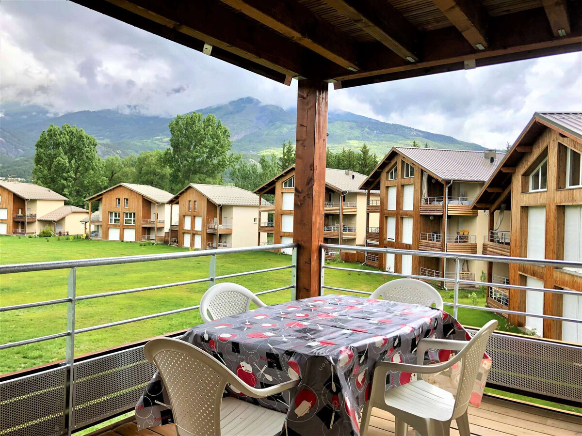 T3 moderne au Golf de Barcelonnette, terrasse et parking - Photo 2