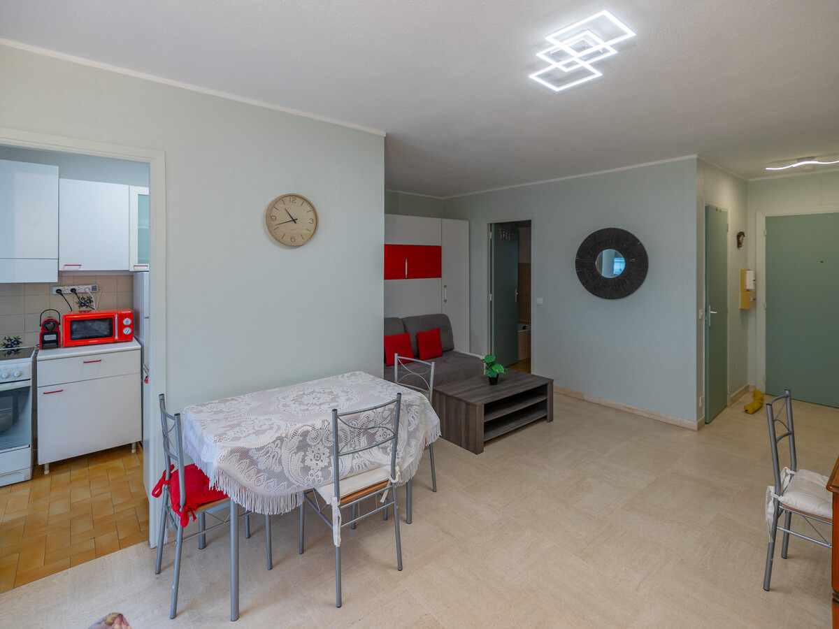 Studio climatisé avec terrasse au cœur de Menton - Photo 6