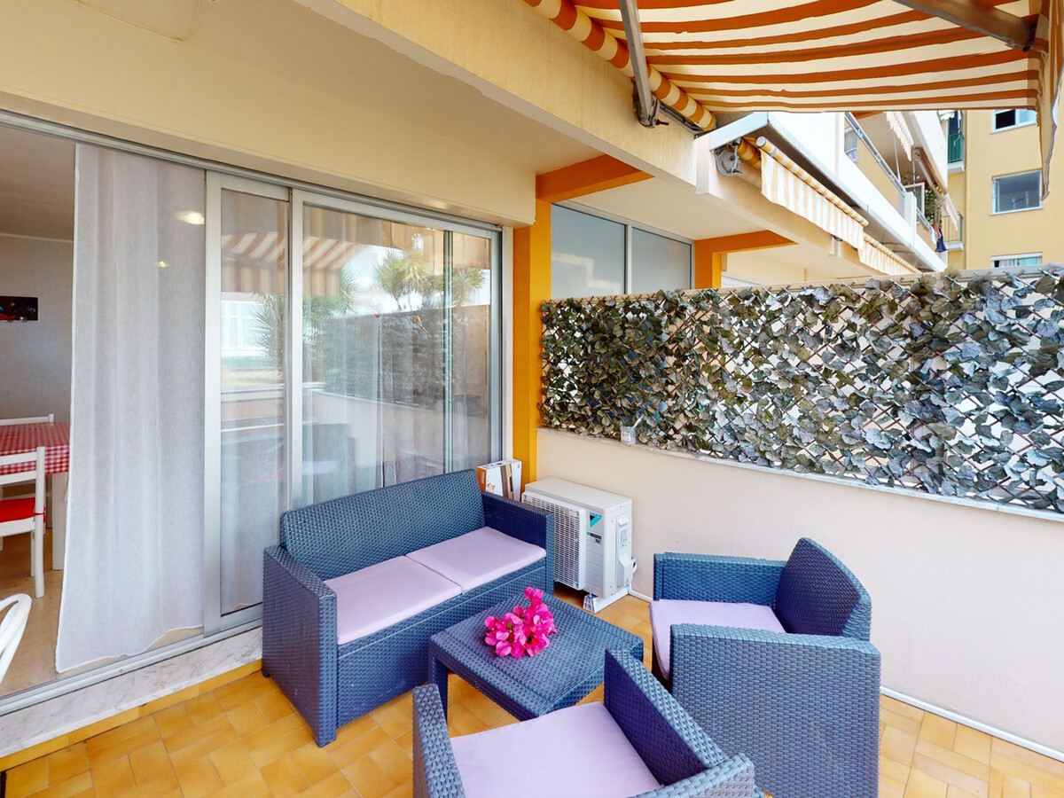 Studio climatisé avec terrasse au cœur de Menton - Photo 10