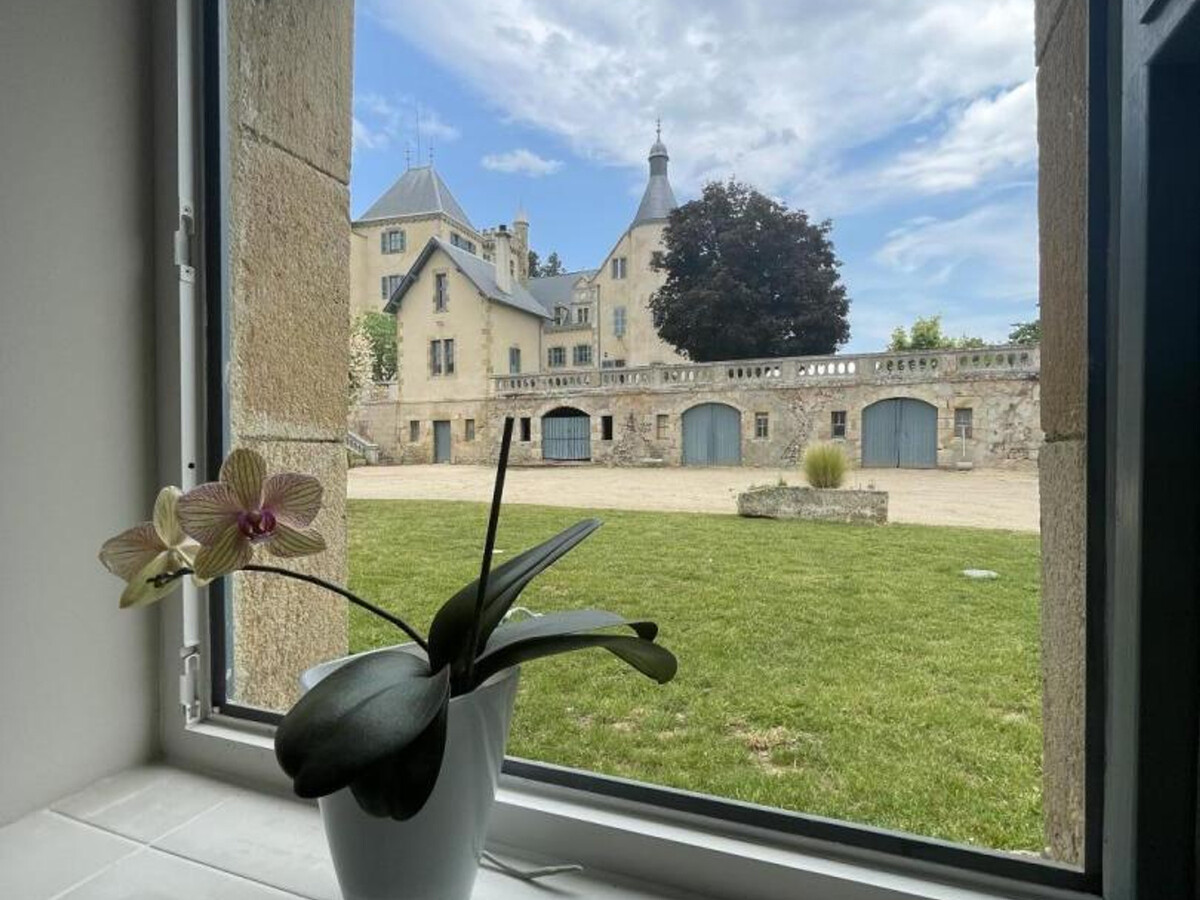 Gîte de caractère avec vue sur château à Vernusse - Photo 21