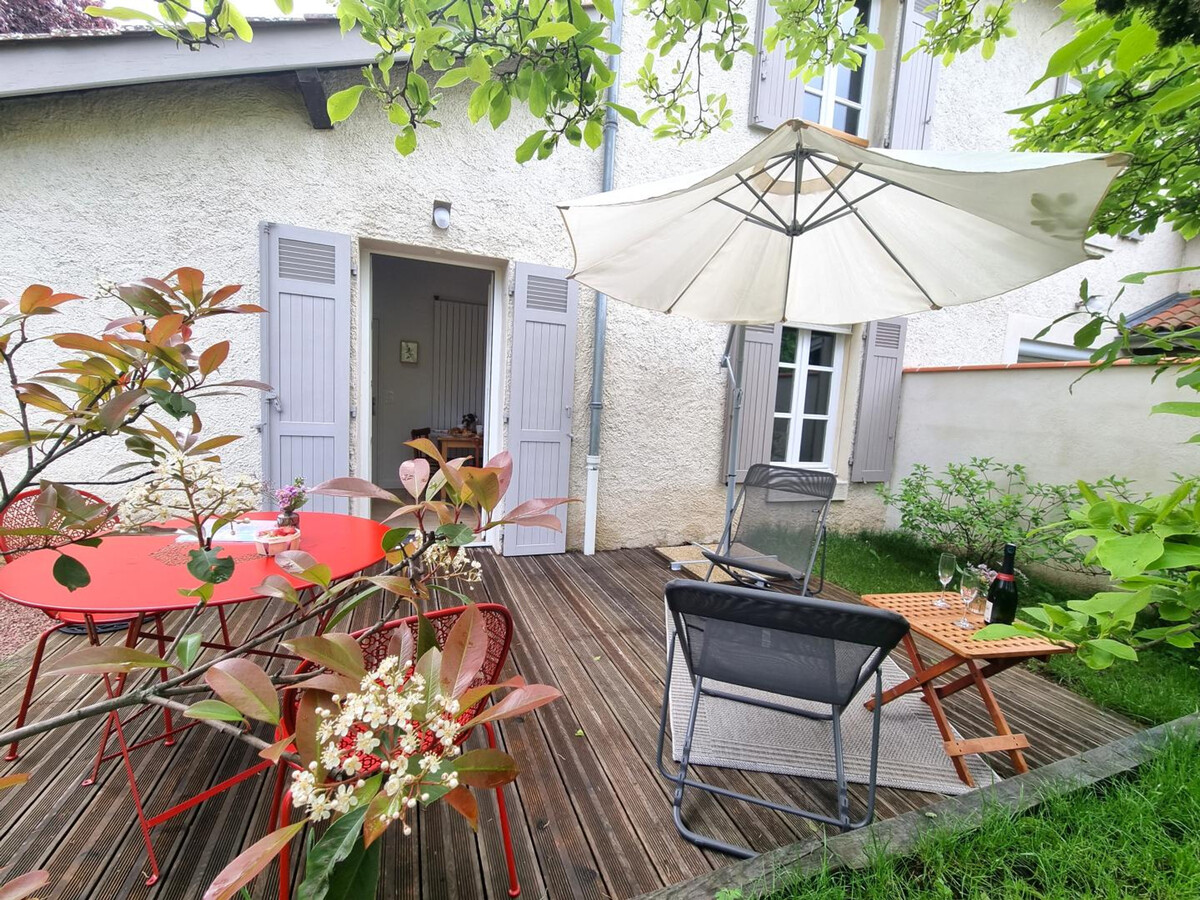 La Petite Bulle : Gîte 2 pers. avec terrasse à Saint-Galmier - Photo 11