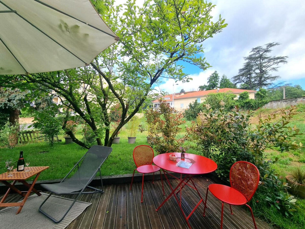 La Petite Bulle : Gîte 2 pers. avec terrasse à Saint-Galmier - Photo 12