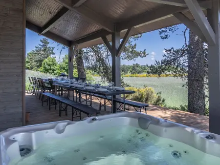 Lodge 12 pers. avec bain à remous et spa au Chambon-sur-Lignon : photo 21