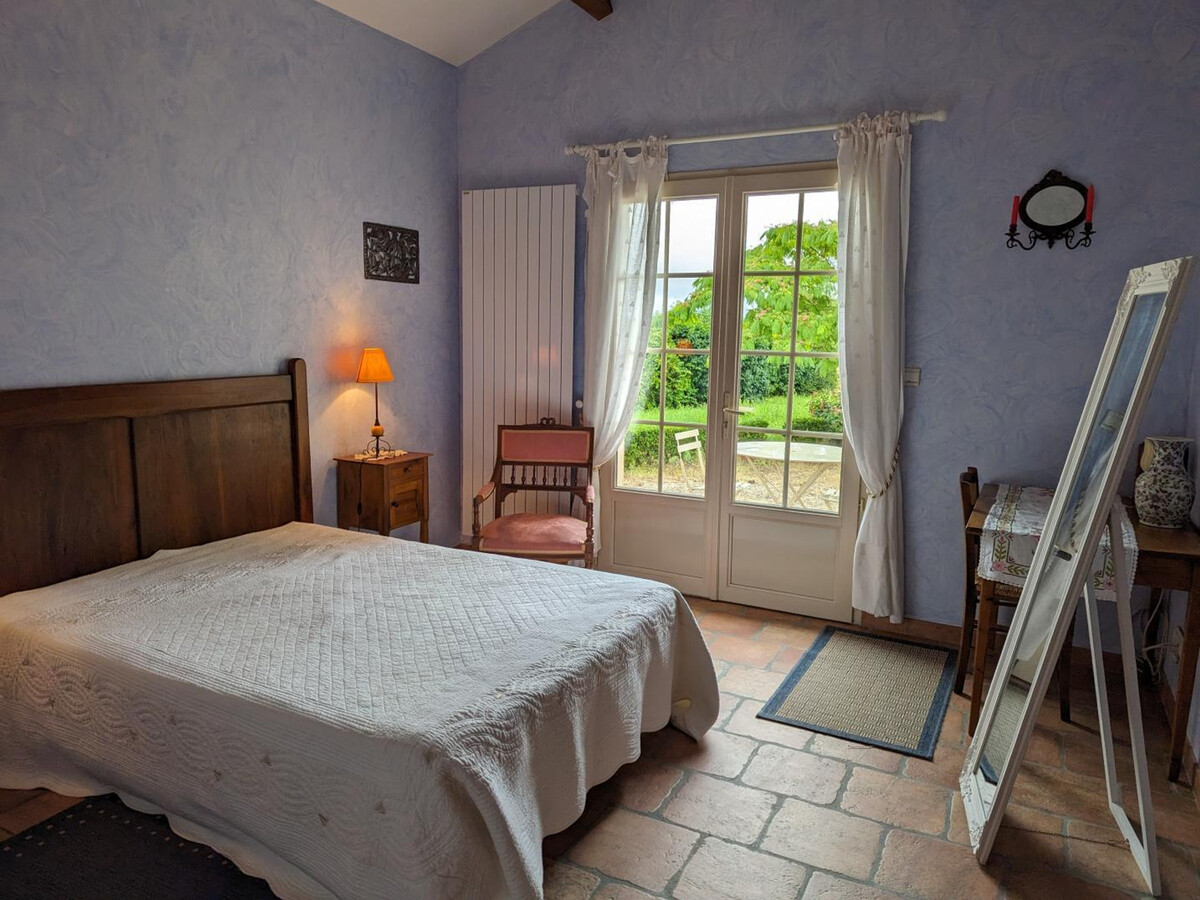 Gîte en pigeonnier XVIIe siècle, 4 pers., jardin 2000 m² - Photo 4