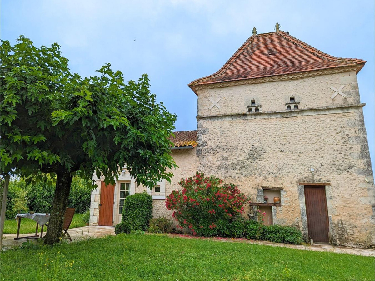 Gîte en pigeonnier XVIIe siècle, 4 pers., jardin 2000 m² - Photo 6