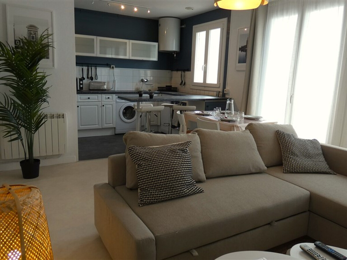 Appartement moderne 2 chambres, 200m de la plage - Photo 16