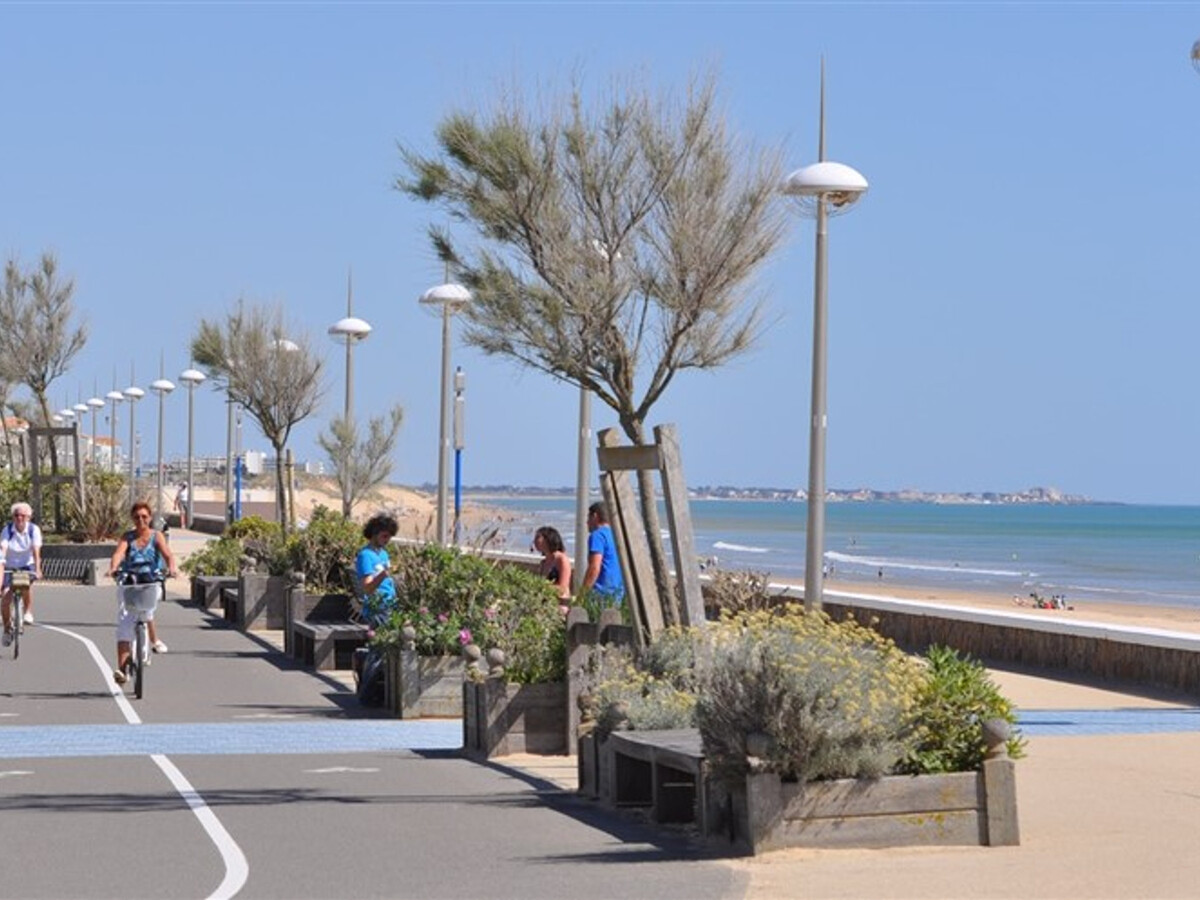 Appartement moderne 2 chambres, 200m de la plage - Photo 22