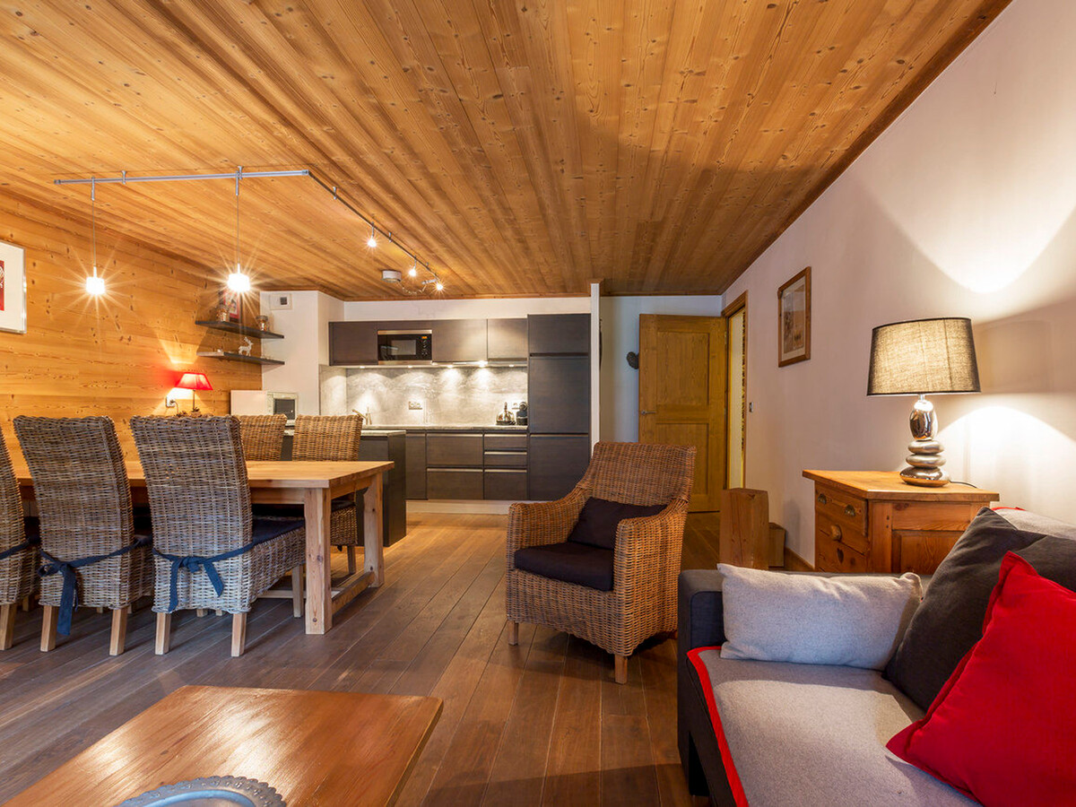 Appartement 6 pers., balcon Sud à Val-d'Isère - Photo 3