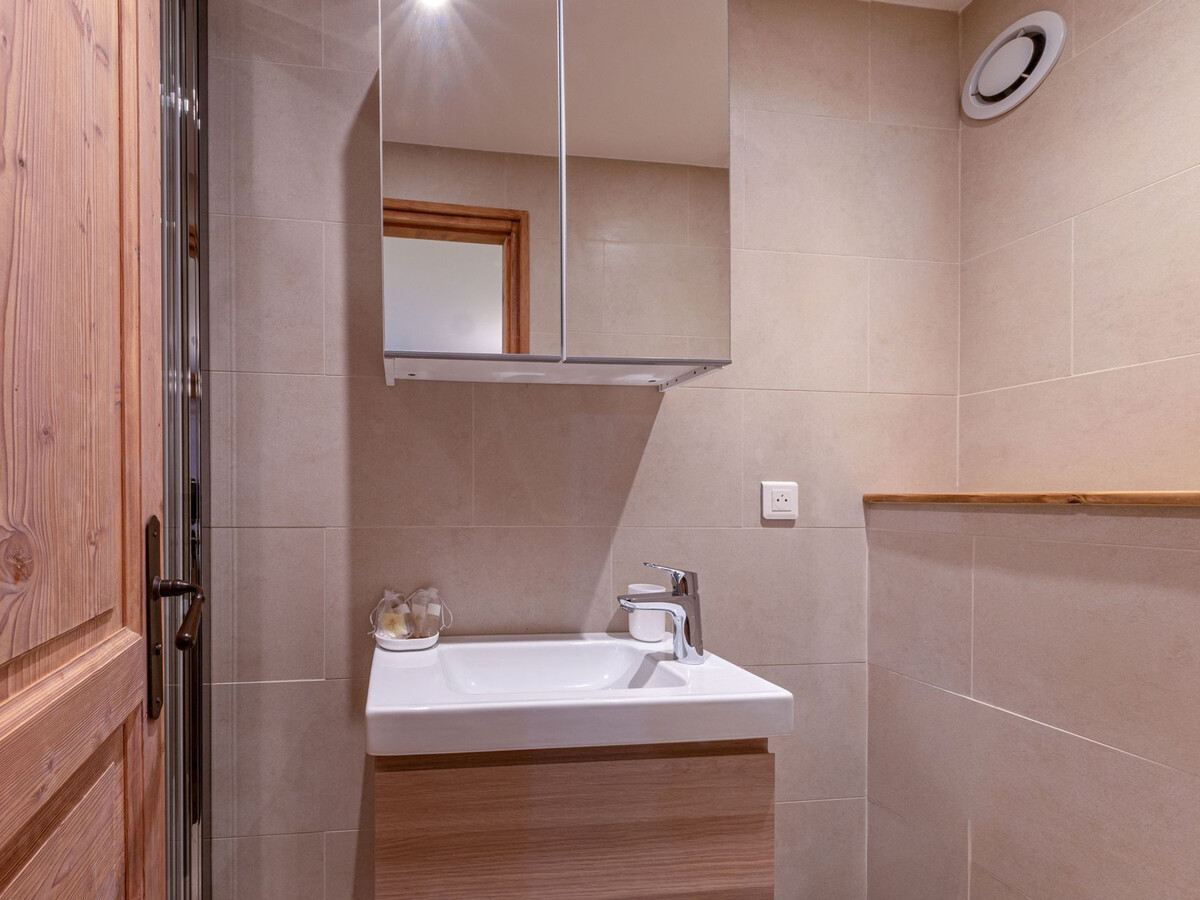 Apt 140m² 8 pers., 4 chambres, balcons, casier ski chauffé - Photo 13