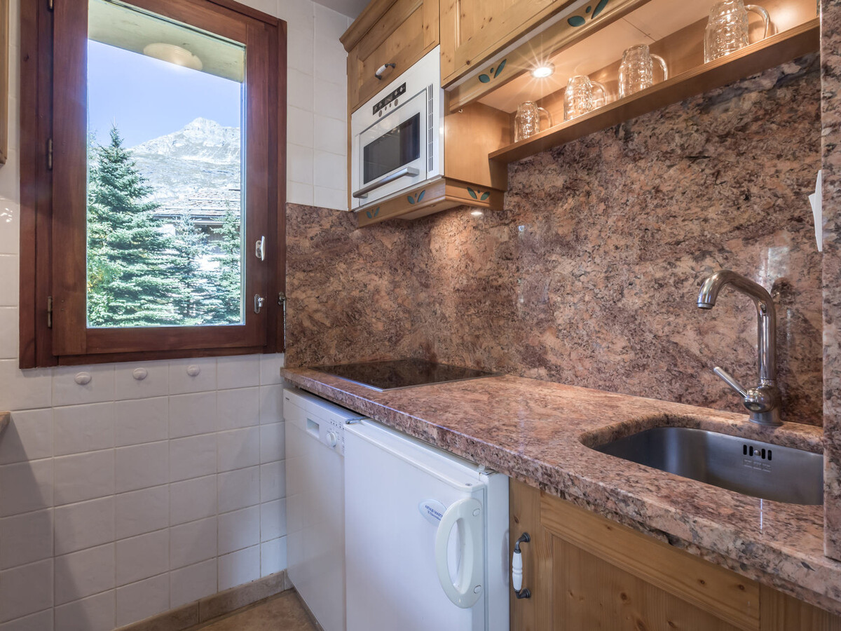 Appartement 6 pers. balcon sud, vue montagne à Val-d'Isère - Photo 6