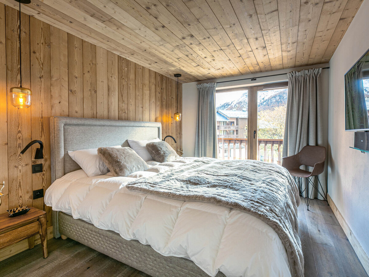 Luxe 5 pièces 170m² avec cheminée à Val-d'Isère - Photo 14