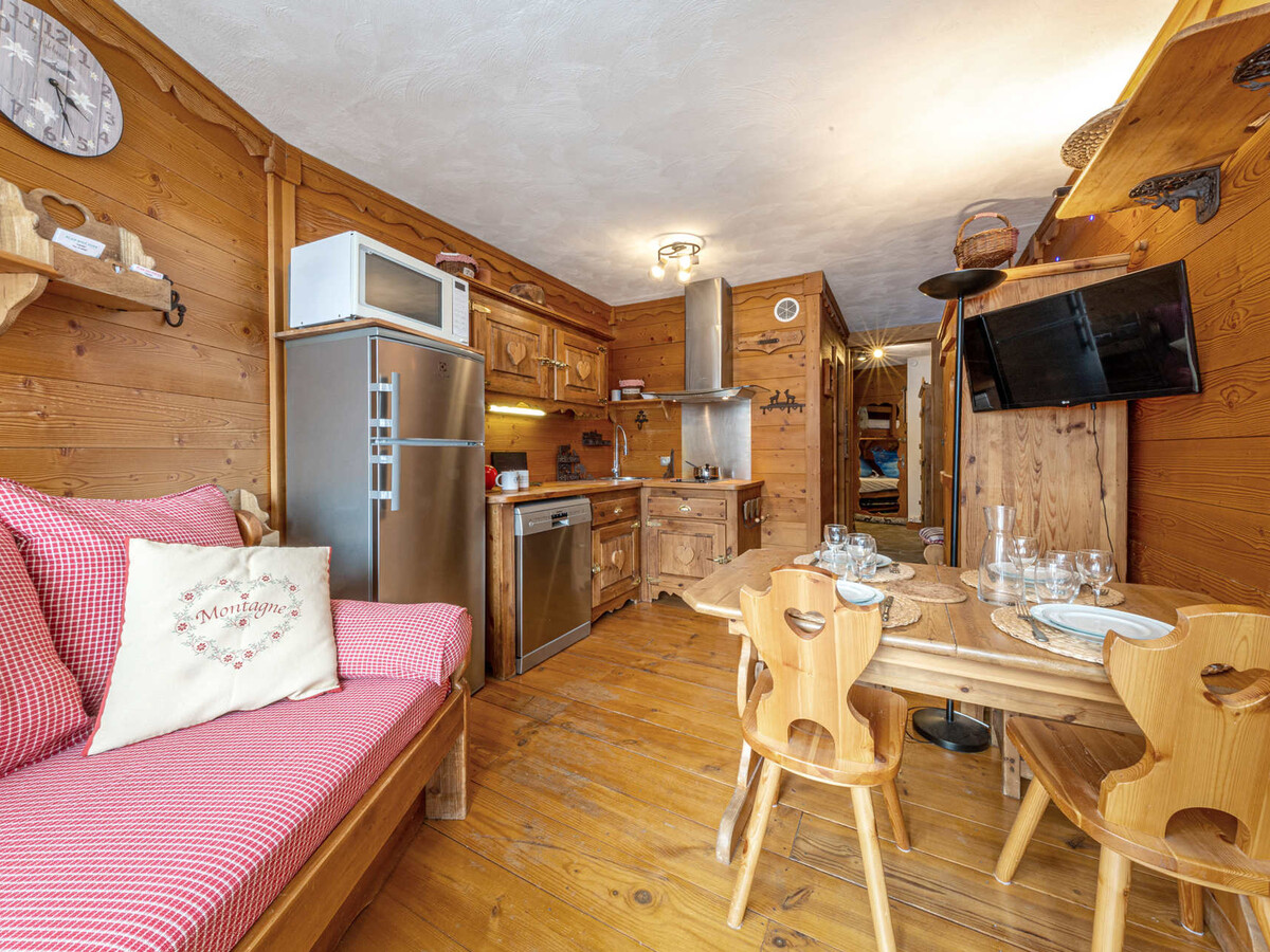 Studio 4 pers avec alcôve à Val-d'Isère, balcon sud - Photo 2