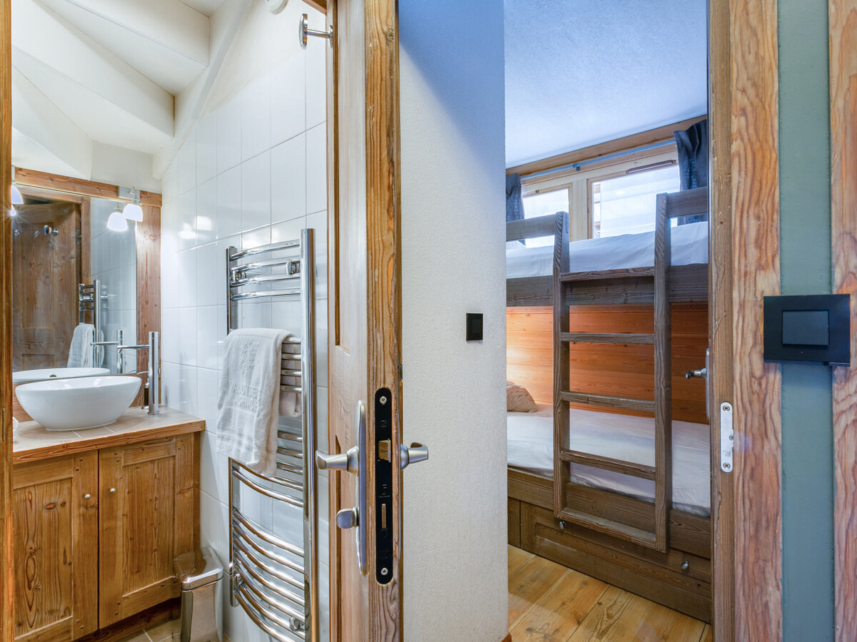 Duplex 70 m² cheminée et balcon Sud à Val-d'Isère - Photo 10