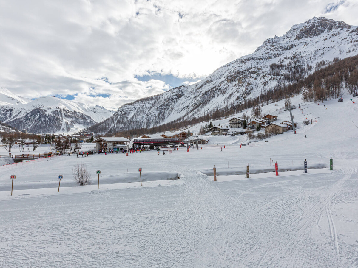 Appartement 32m² aux pieds des pistes, balcon sud Val-d'Isère - Photo 10