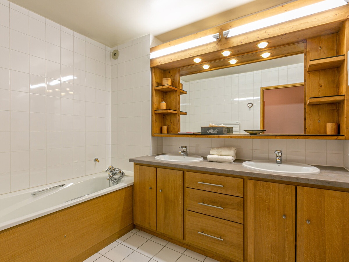 Chalet 180m² sauna et terrasse panoramique à Val-d'Isère - Photo 14