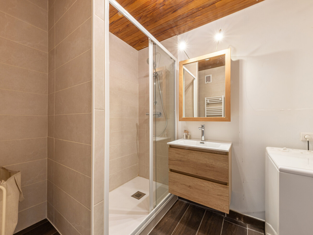 Appartement 6 pers. Val-d'Isère, balcon sud et vue village - Photo 10