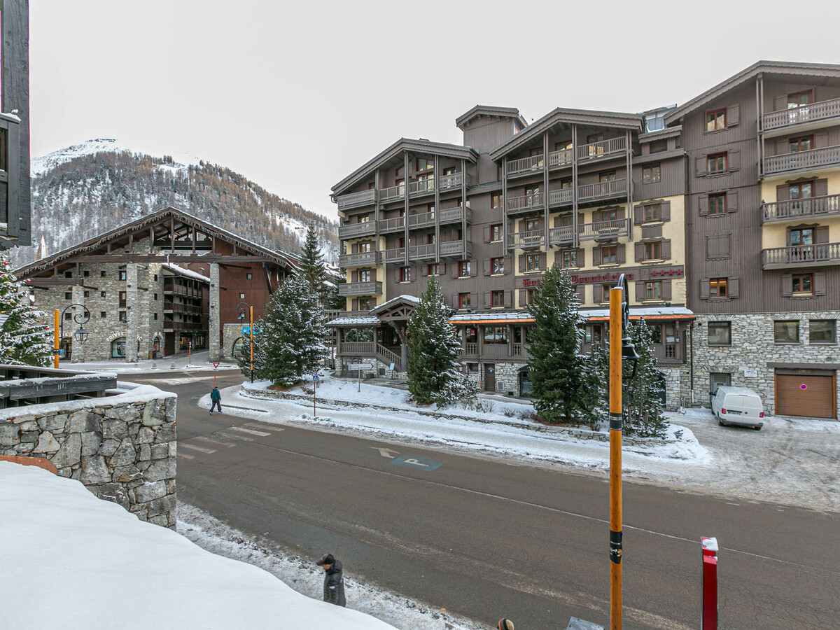 Appartement 2 pièces Val-d'Isère, balcon sud et parking - Photo 10