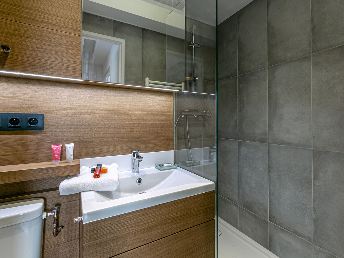 Appartement rénové 32m² face aux pistes, Val-d'Isère - Photo 7
