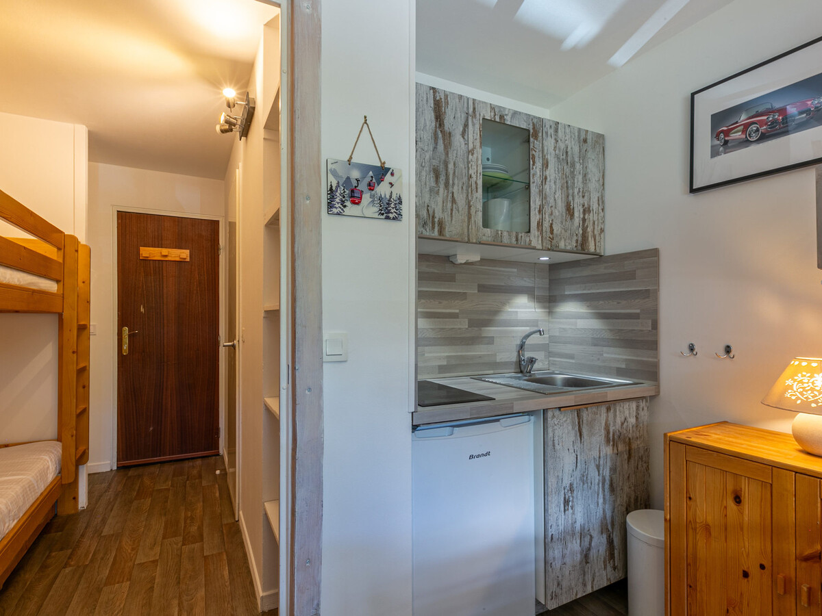 Studio rénové 18m² balcon Est, parking à Val-d'Isère - Photo 4
