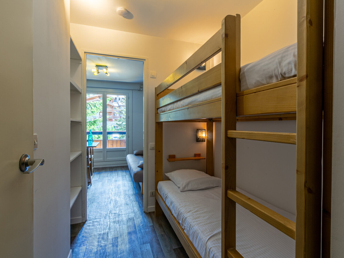 Studio rénové 18m² balcon Est, parking à Val-d'Isère - Photo 7
