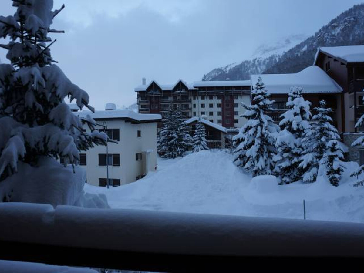 Studio rénové 18m² balcon Est, parking à Val-d'Isère - Photo 9