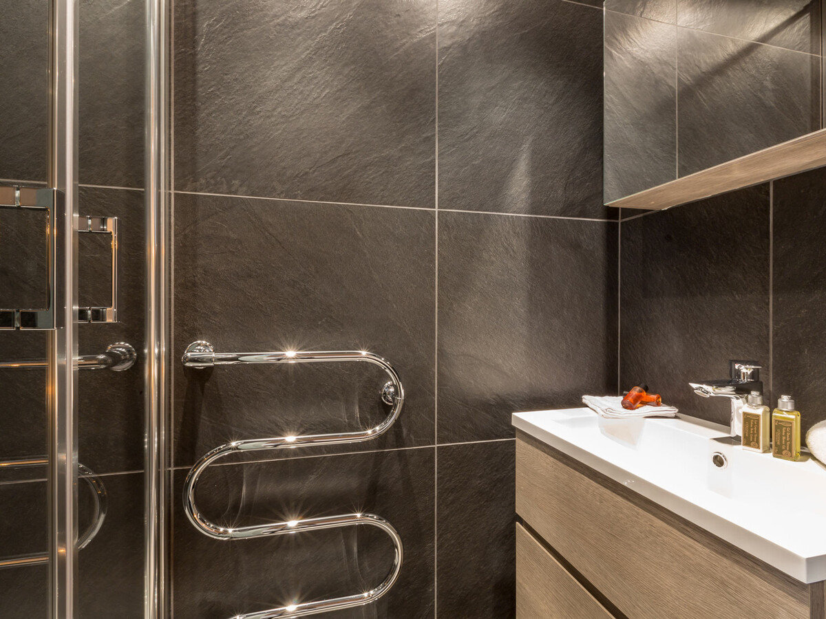 3 pièces standing, balcon sud, 47 m² à Val-d'Isère - Photo 10