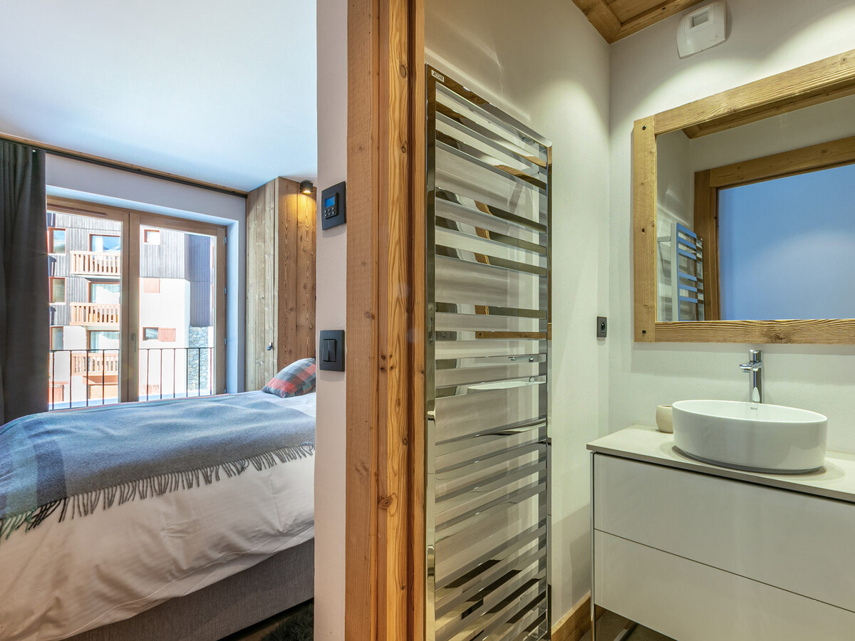 Luxe 4 pièces neuf avec cheminée et balcon Sud-Est - Photo 10