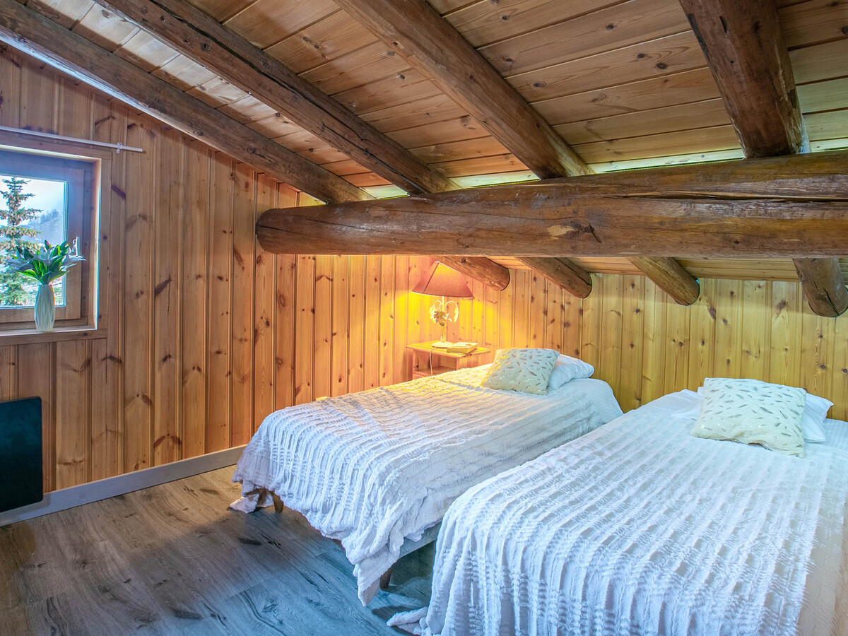 Duplex rustique 10 pers., cheminée et accès pistes à Val-d'Isère - Photo 12