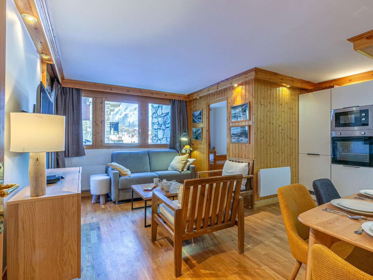Appartement 6 pers. aux pieds des pistes à Val-d'Isère - Photo 2