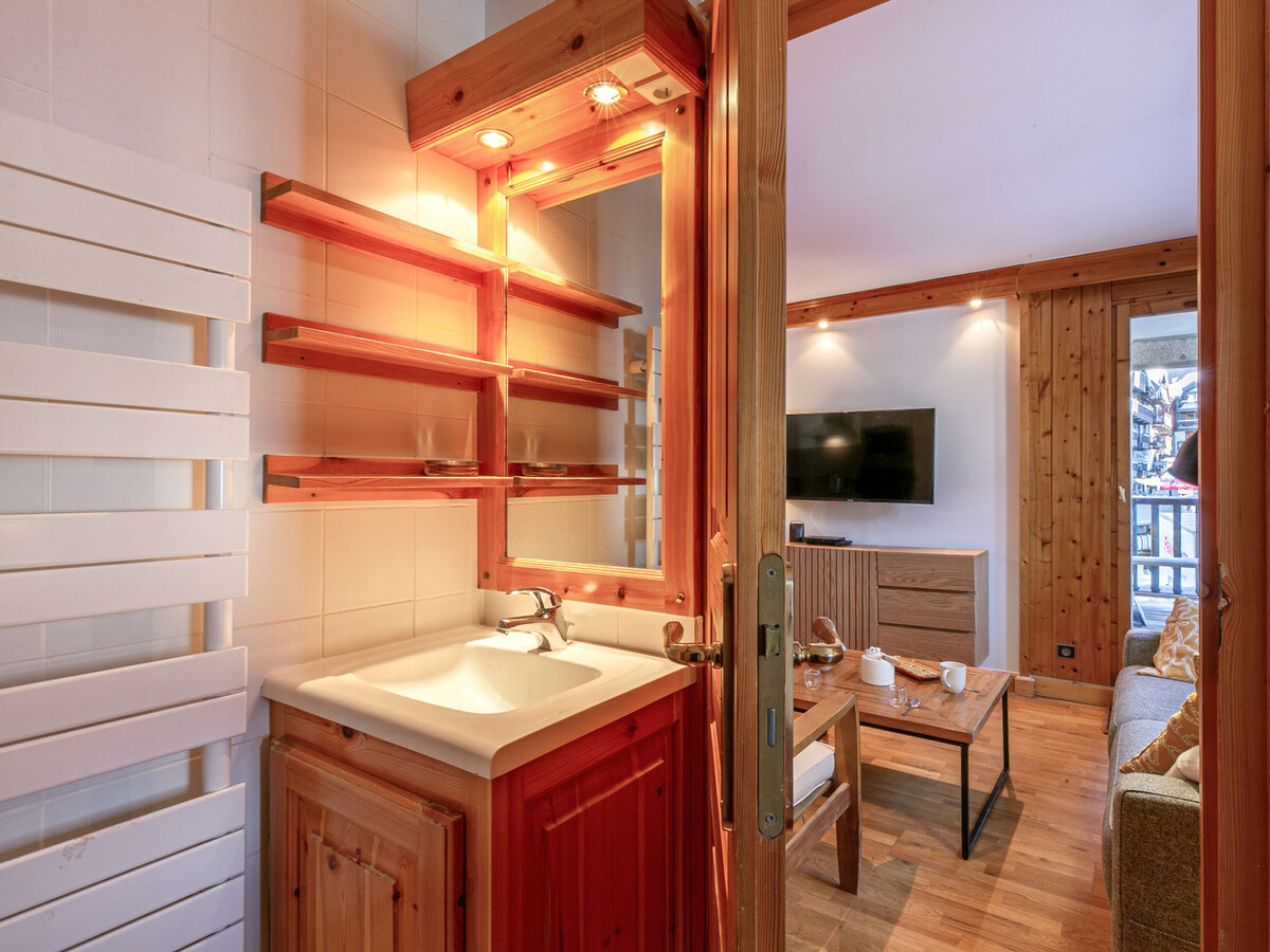Appartement 6 pers. aux pieds des pistes à Val-d'Isère - Photo 12