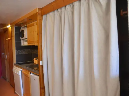 Studio 4 pers. avec balcon sud-ouest, pieds des pistes Les Arcs 1800 : photo 8
