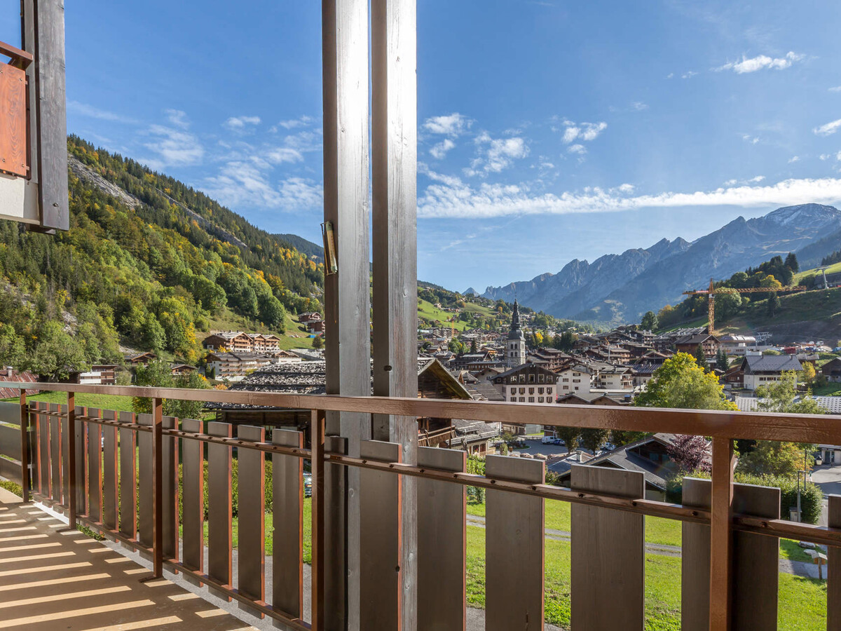 Eden Roc 3*** – Studio 49 m² aux pistes, cheminée - Photo 9