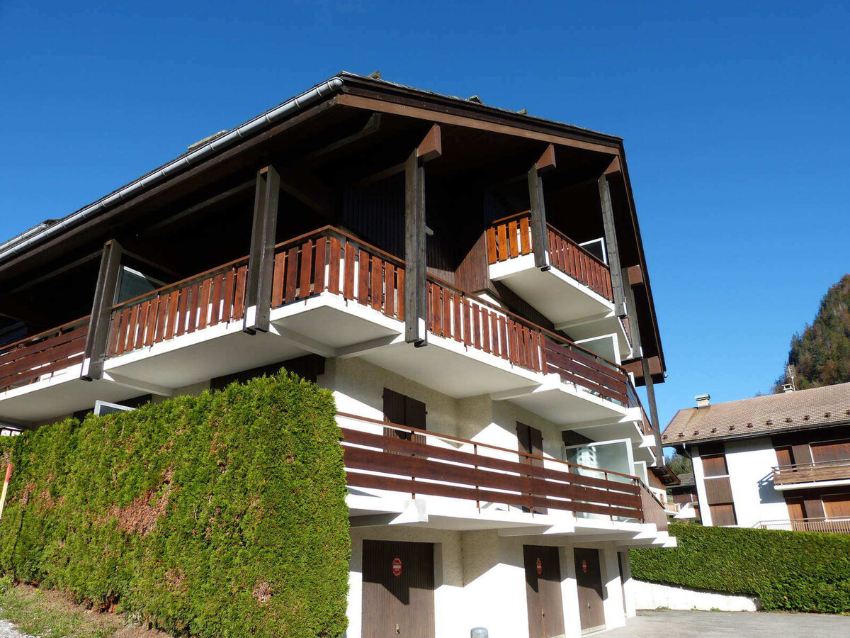 Eden Roc 3*** – Studio 49 m² aux pistes, cheminée - Photo 11