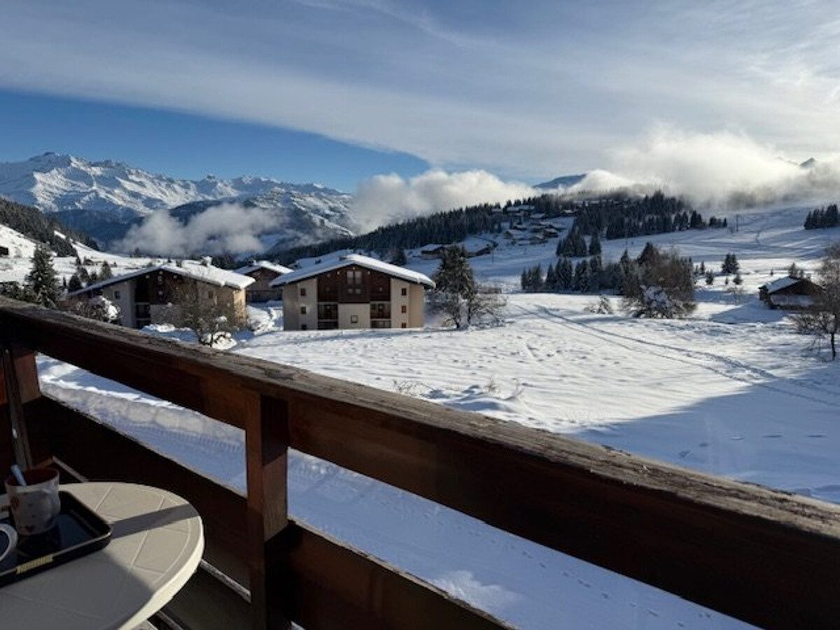Studio cabine 4 pers aux Saisies, balcon sud face Beaufortain - Photo 9