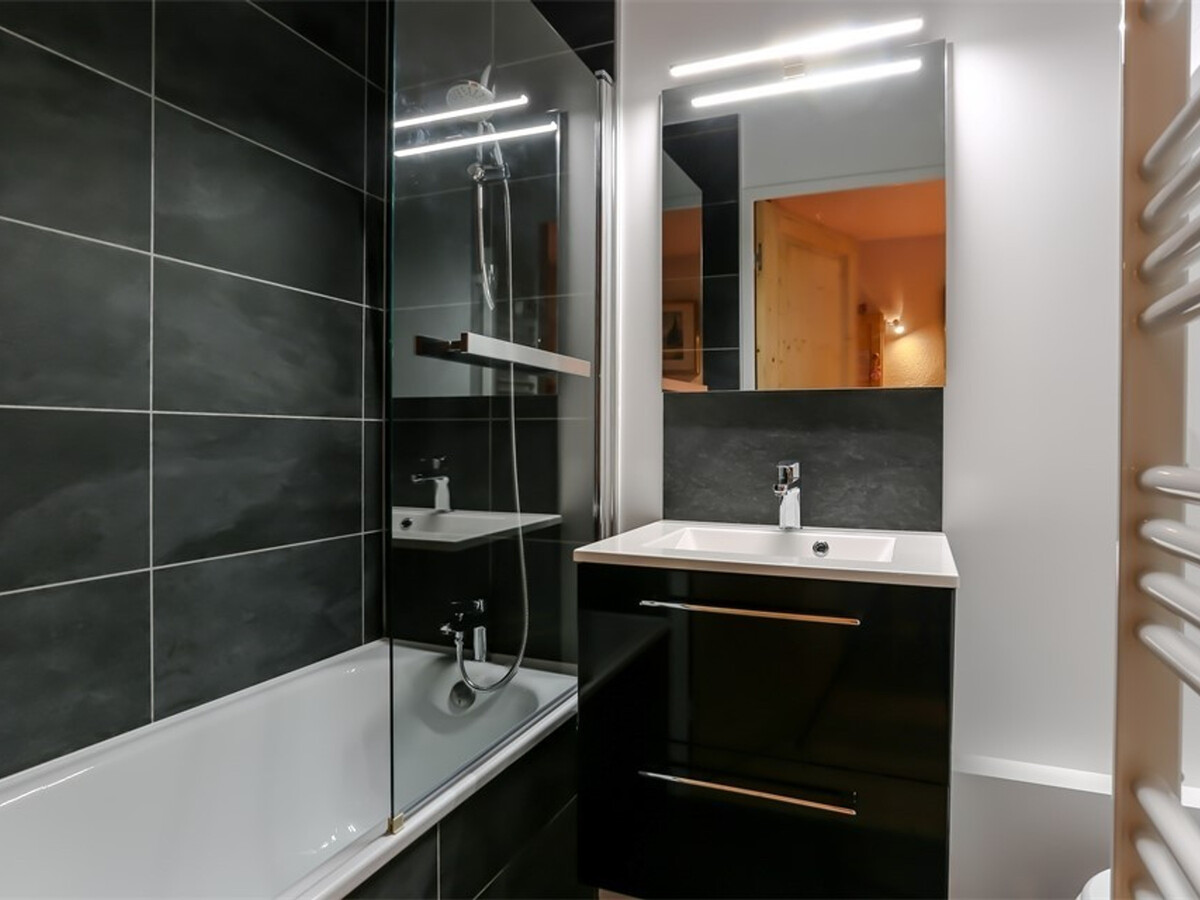 Appartement 4 pers. Val Thorens, balcon Plein Sud, skis aux pieds - Photo 9