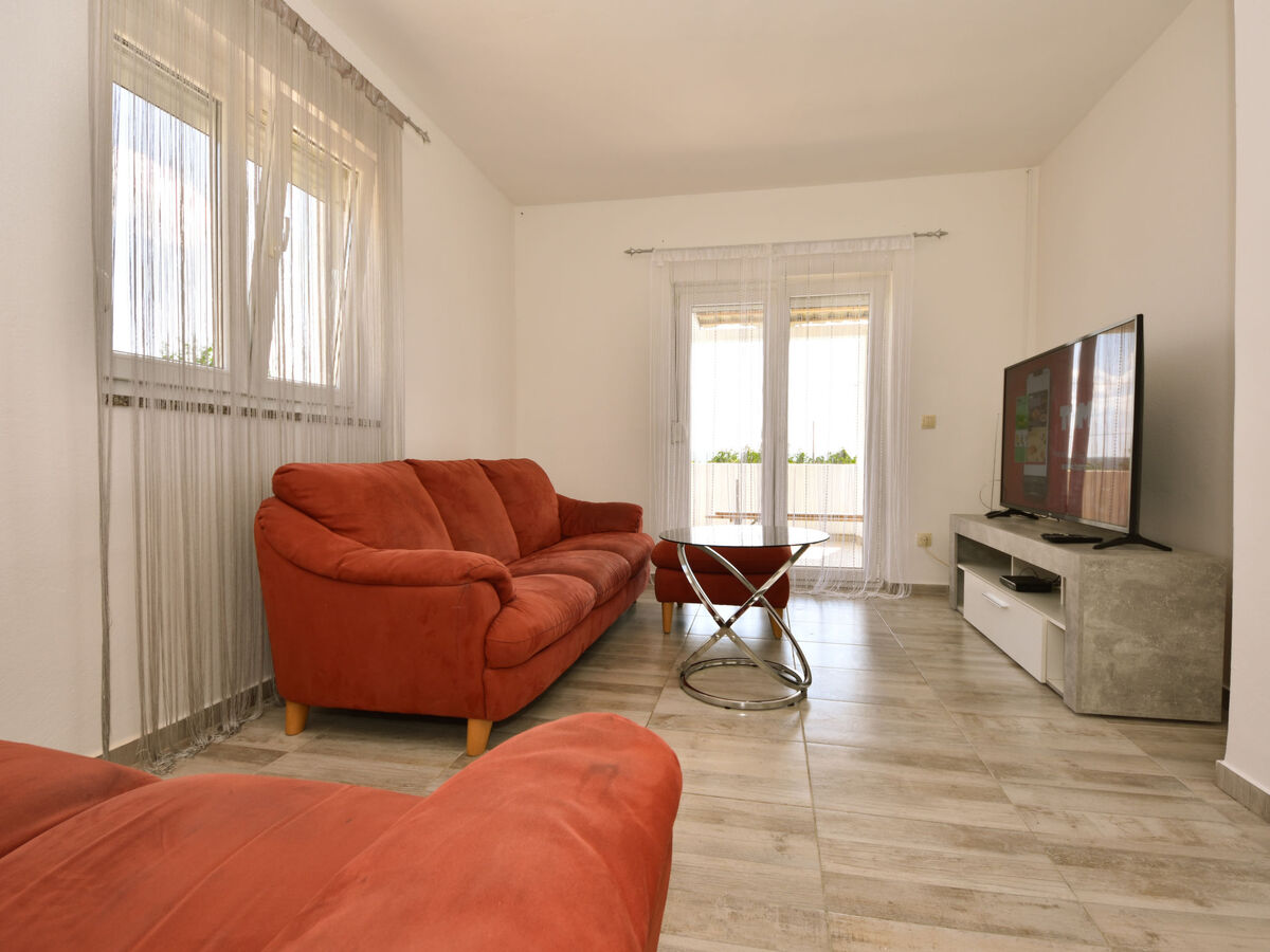 Maison Dalmatina avec terrasse, 900 m de la plage - Photo 5