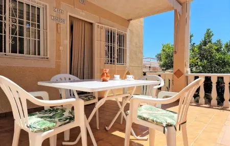 Maison 5 pers. avec piscine à Torrevieja, 400m plage : photo 2