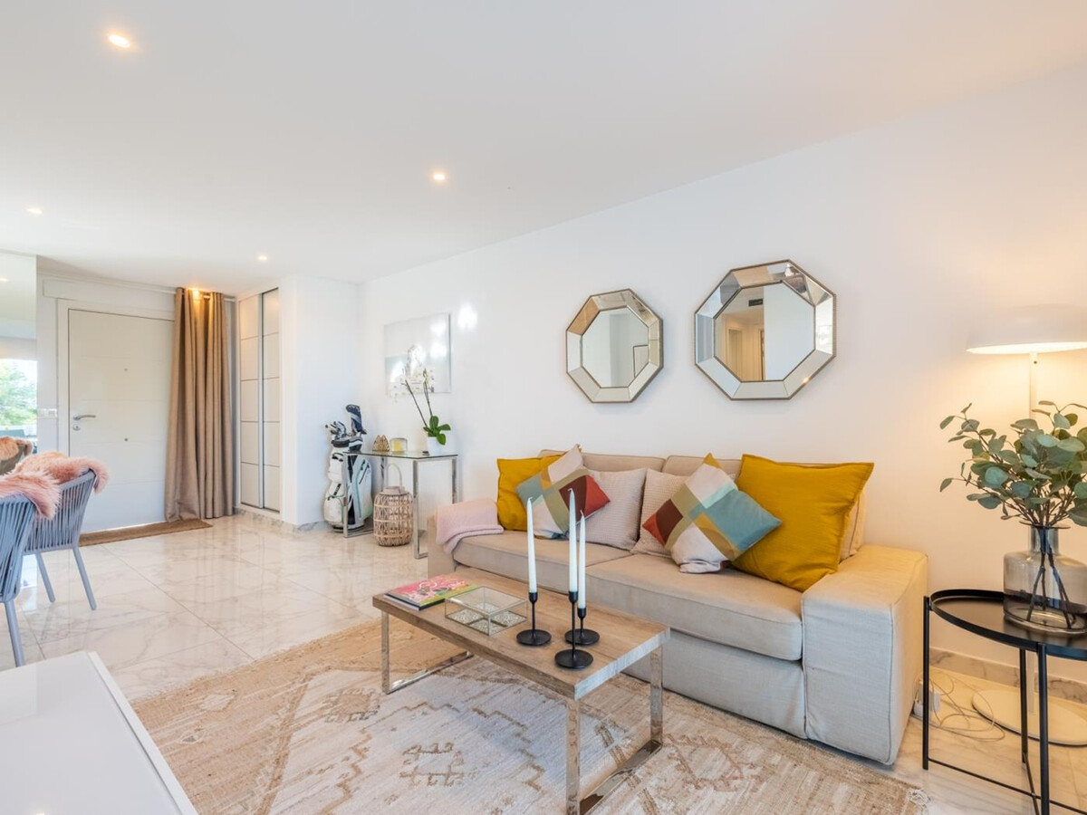 Appartement 2 ch, vue golf à Marbella, piscine eau salée - Photo 4