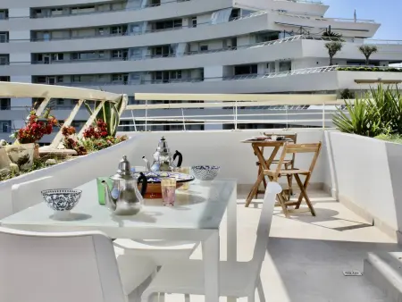 Appartement 57 m² vue Cap d'Antibes, terrasse 60 m² : photo 13