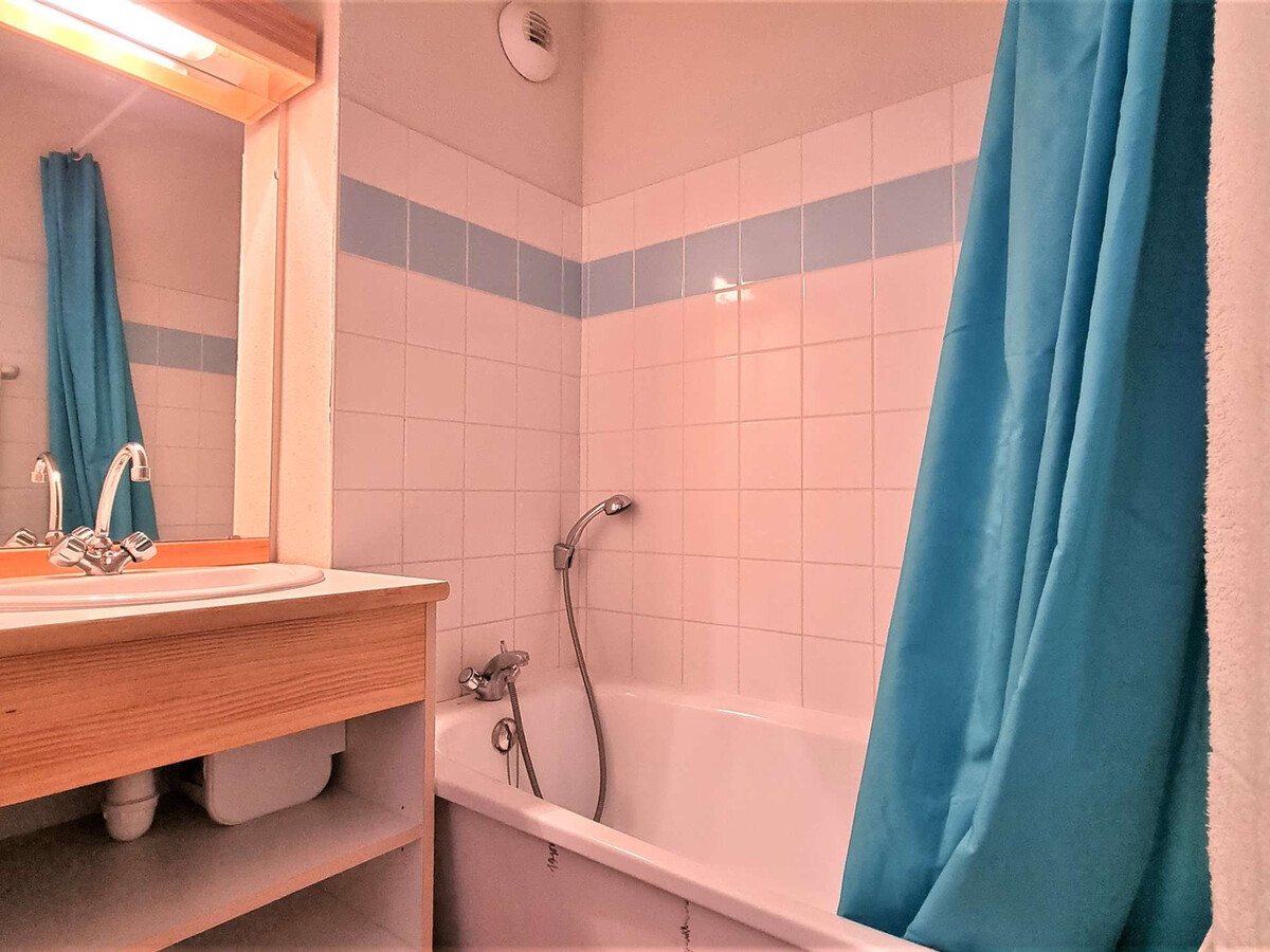Appartement 6 pers, 200m télésiège, vue Pic de Bure - Photo 7