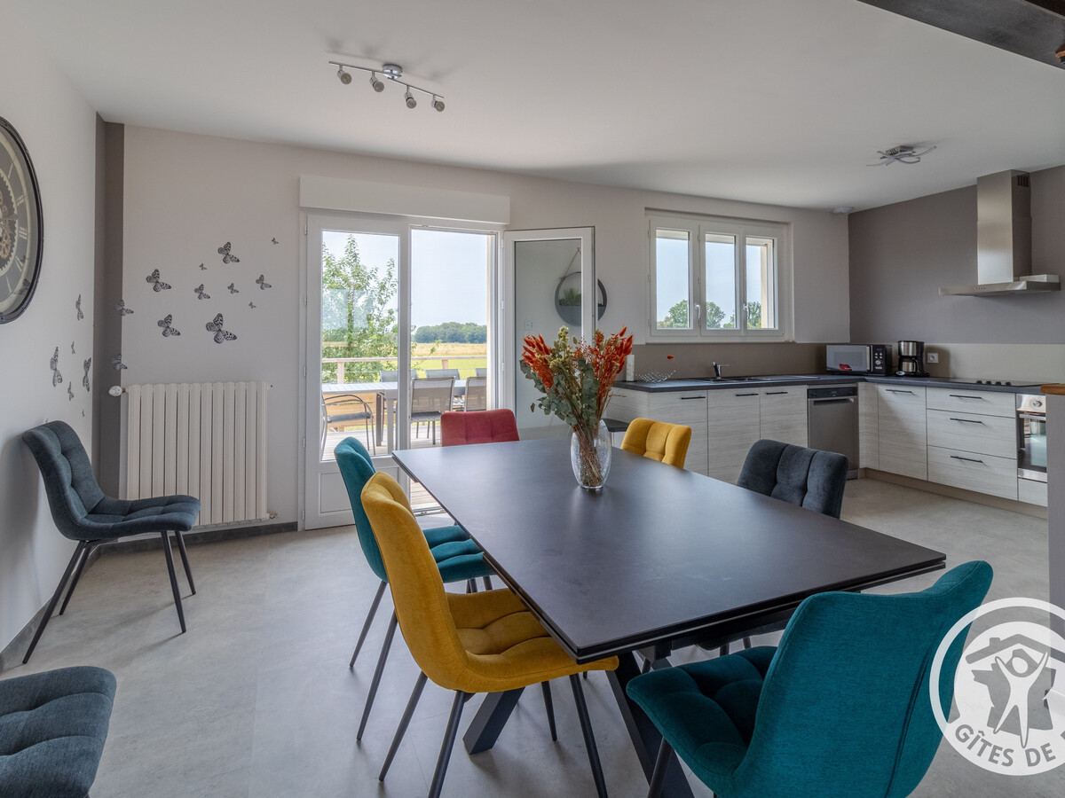 Gîte 6 pers rénové 2023, garage motards, terrasse 30m² - Photo 3