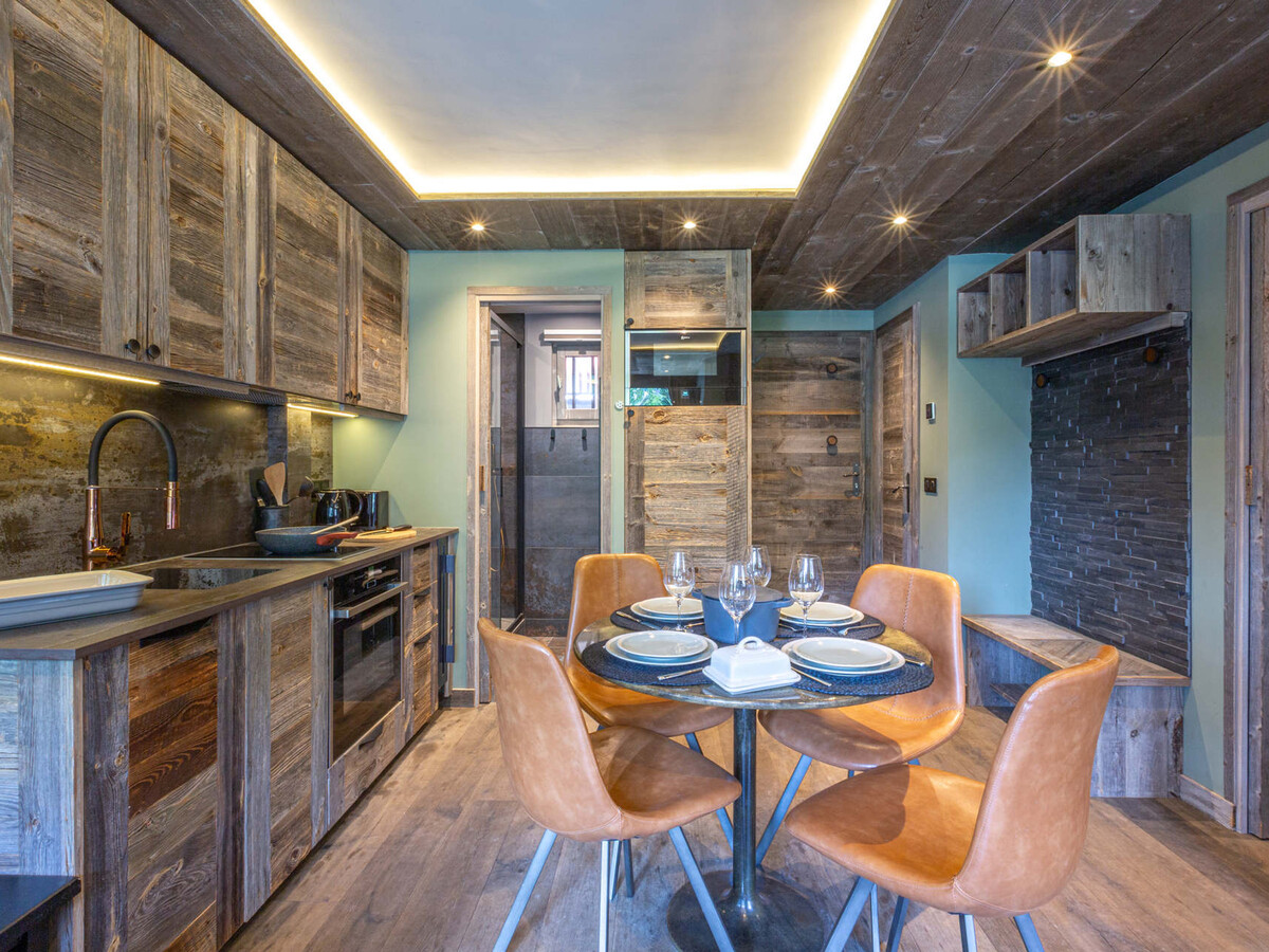 Appartement skis aux pieds avec balcon à Val-d'Isère - Photo 4