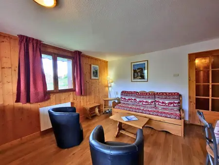 Location appartement à Les Menuires, Appartement rénové au pied des pistes, 3 chambres, balcon, 8 personnes - Les Menuires