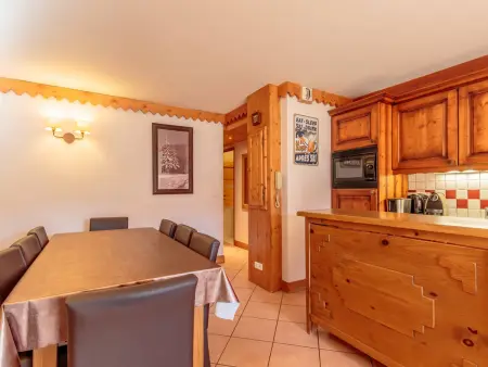 Appartement 8 pers., skis aux pieds avec piscine : photo 6