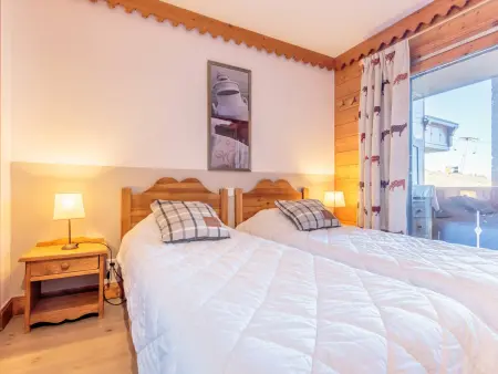 Appartement 8 pers., skis aux pieds avec piscine : photo 14