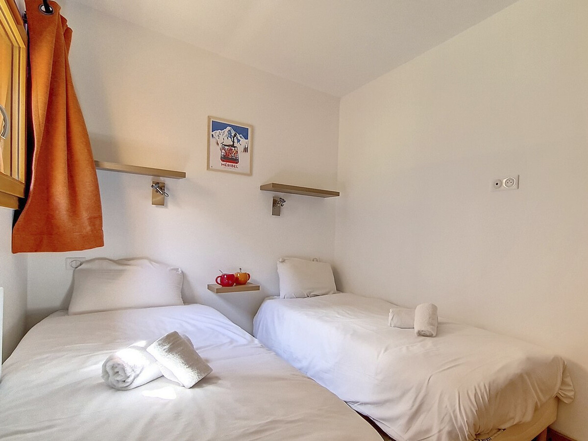 Duplex Daphné15 · 62 m² rénové · Parking · Balcon vallée - Photo 10